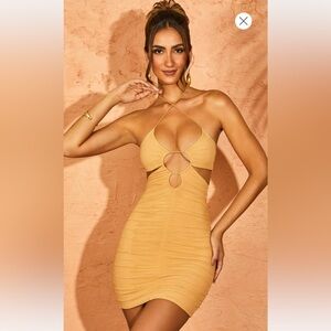 Beige curvy dress size 4 Oh Polly